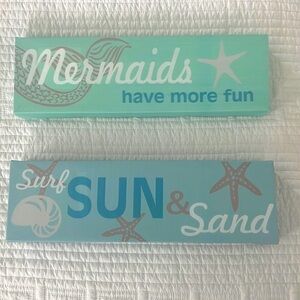 Beachy signs both included